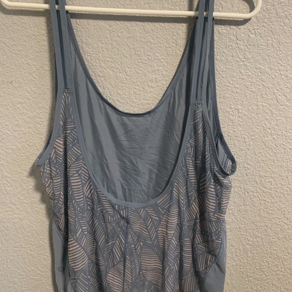 Lululemon Tank Top - Picture 2 of 4